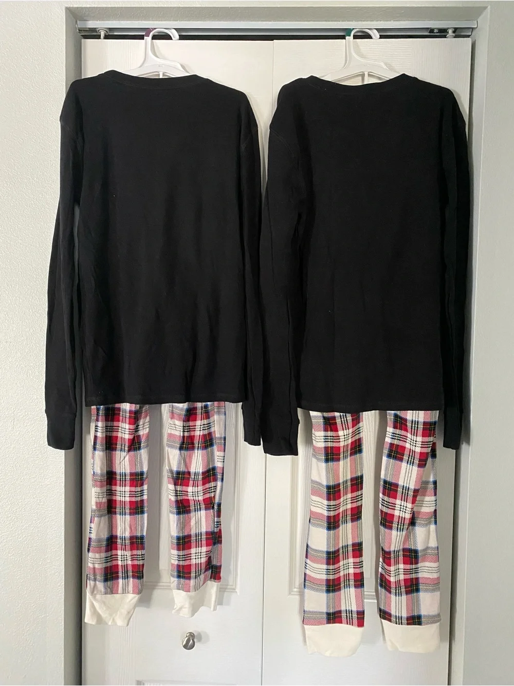 Pair - Old Navy Black 'Merry Vibes Only' Kids Pajama Set with Red Plaid Pants